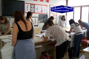 Come diventare fashion designer