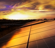 Tramonto e pannelli solari